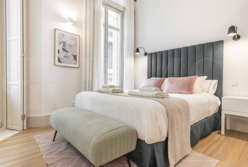Contemporary Loft In The Historic City Center By Rems Malaga Zewnętrze zdjęcie